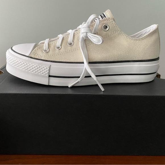 Converse Shoes - Women's Converse Chuck Taylor All Star Lift Shine Sneakers